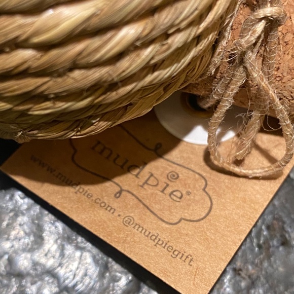 Mud Pie Nautical Rope Bottle Stopper - Picture 3 of 4